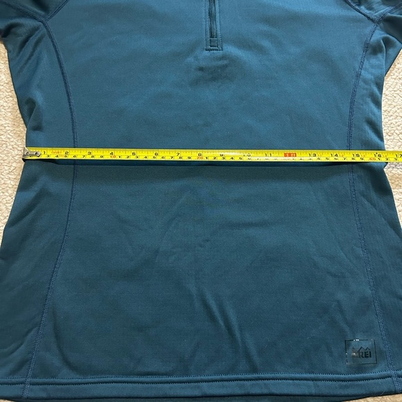 REI Teal Thermal Long Sleeve Workout Top size Medium Polartec. 1/4 zip. - Picture 9 of 11